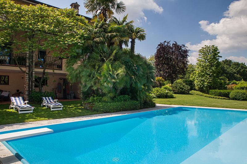 B&B Villa Adriano Desenzano del Garda Ngoại thất bức ảnh