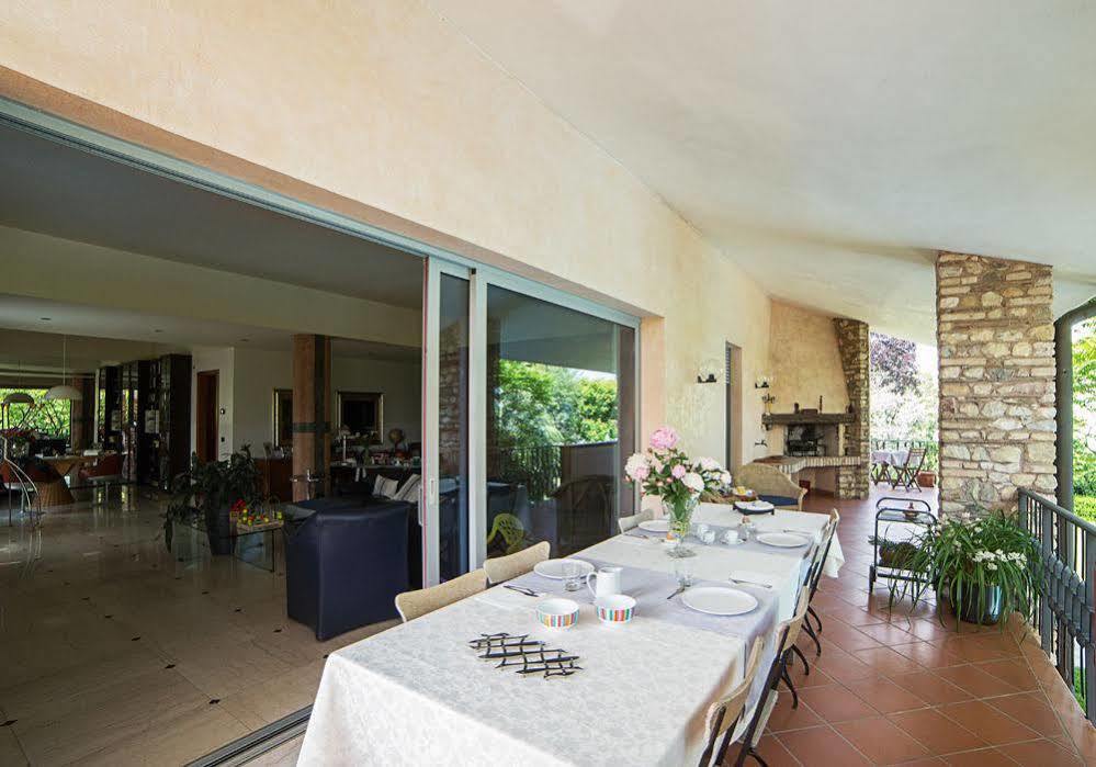B&B Villa Adriano Desenzano del Garda Ngoại thất bức ảnh