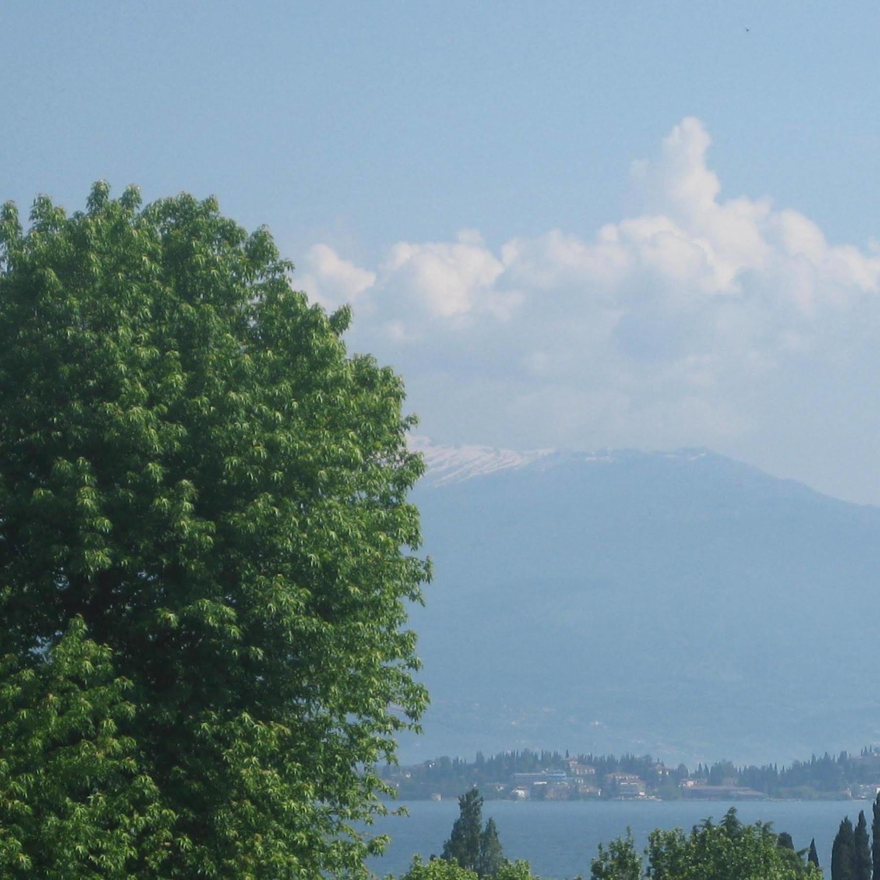 B&B Villa Adriano Desenzano del Garda Ngoại thất bức ảnh