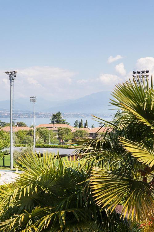 B&B Villa Adriano Desenzano del Garda Ngoại thất bức ảnh
